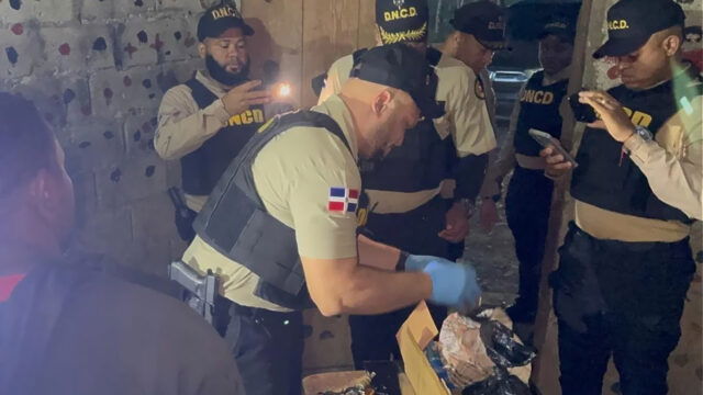 Arrestan a 21 personas e incautan drogas en San Francisco de Macorís y Cambita