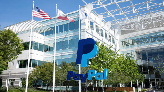 PayPal firma acuerdo con OpenAI para integrar su billetera digital en ChatGPT