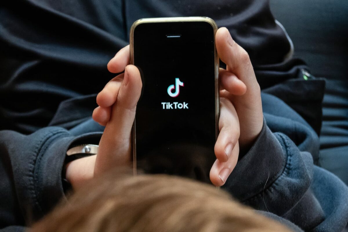 TikTok nuevamente criticado en un informe de Amnistía Internacional