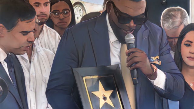 David Ortiz recibe reconocimiento en el Bulevar de las Estrellas