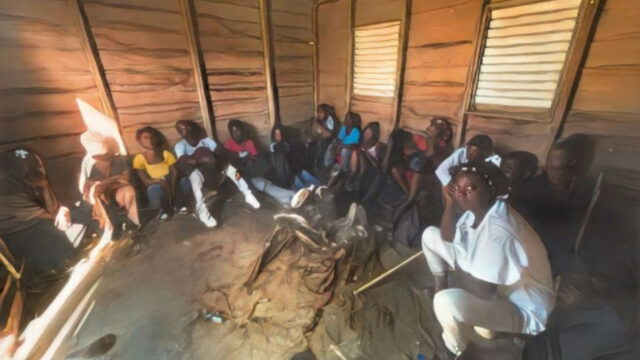 Intervención militar en Mao: Localizan a 15 indocumentados ocultos en vivienda desocupada