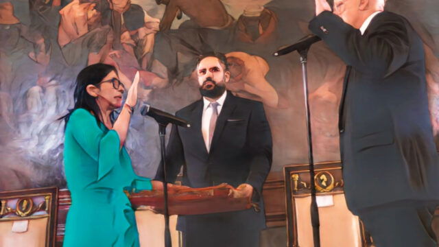 Delcy Rodríguez: La primera mujer presidenta de Venezuela asume el mando en medio del caos