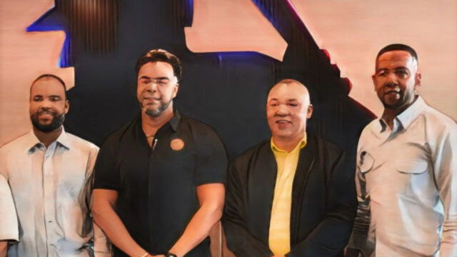 De las Grandes Ligas al barrio: Nelson Cruz y la Selección llevan el Clásico Mundial a los niños dominicanos