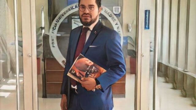 Raúl Ovalle propone consenso social como base para una reforma fiscal en 2028