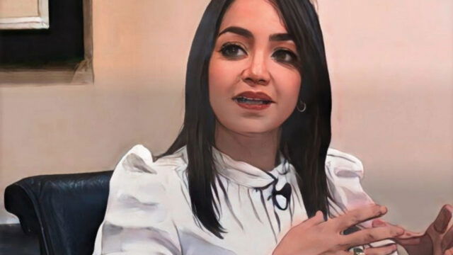 Habilitan punto en Plaza Central para consultar gratis si un celular es ilícito.