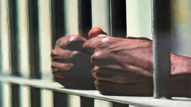 Tres meses de prisión para seguridad acusado de robar piezas del Metro y Teleférico.