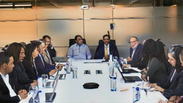 Salud Pública 2.0: SNS y SeNaSa activan plan para eliminar el «gasto de bolsillo» mediante atención primaria.