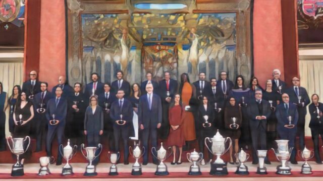 Marileidy Paulino galardonada por los Reyes de España en Madrid.