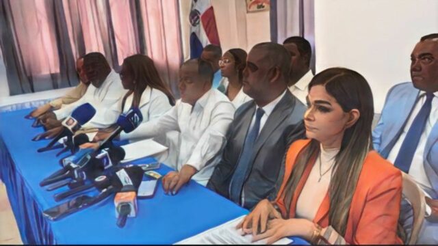 Freno presupuestario en SDO: Regidores piden intervención de la Contraloría por transferencia de RD$10 millones.