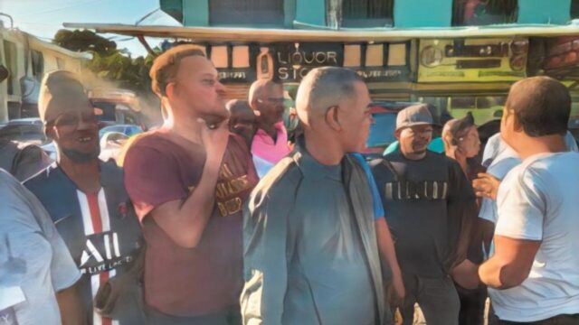 Choferes amenazan con boicotear nuevo corredor por falta de pagos