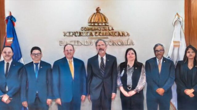 Hacienda y FIBA firman alianza estratégica para blindar el sector de juegos de azar contra el lavado de activos