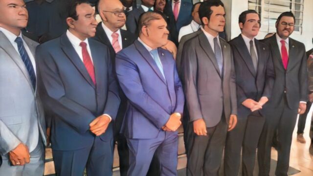 Oposición se une ante el TC para exigir indexación salarial: «730,000 trabajadores pagan impuestos de más