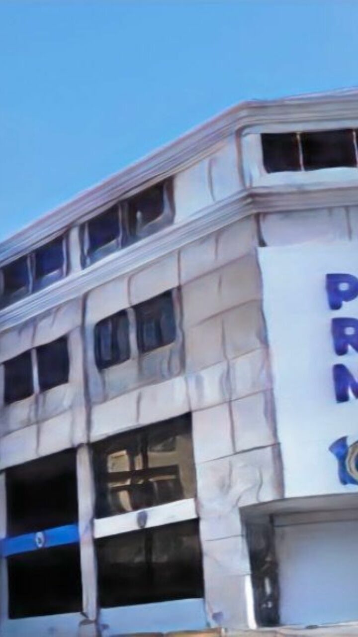 El PRM expulsa simbólicamente y suspende al regidor de sus filas.