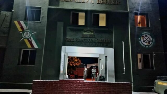 Ejército intercepta cargamento de 80,000 cigarrillos en los manglares del río Masacre