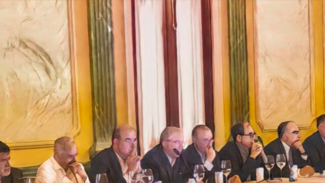 Pacto por la Estabilidad: Gobierno y empresarios acuerdan frenar alzas en la canasta básica