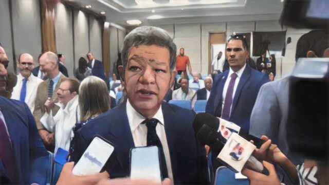 Leonel Fernández en Santiago: «Hubo una reacción tardía ante las lluvias»