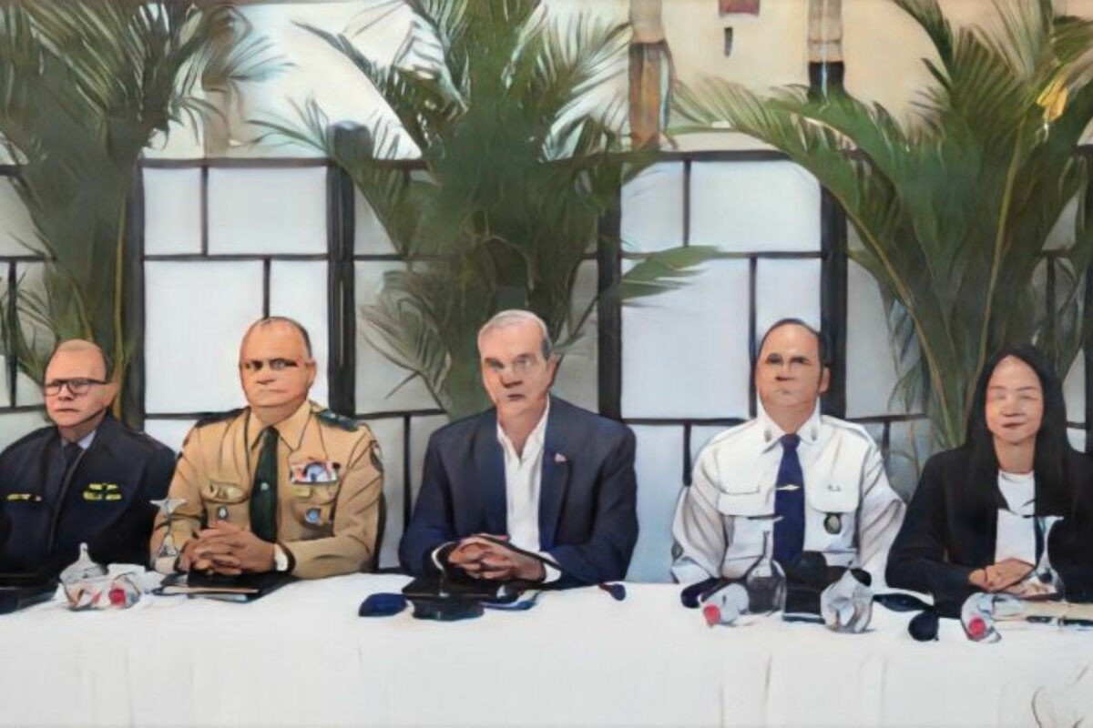 Seguridad Ciudadana bajo la lupa: Abinader evalúa avances en la Policía