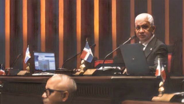 Presidente del Senado defiende proyecto GoldQuest: «La minería y el agro pueden coexistir»