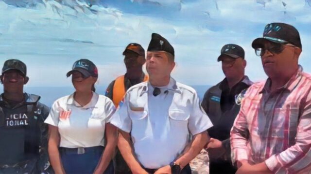 David Fernández desaparece en el mar, Operativo de búsqueda en la Av. 30 de Mayo.