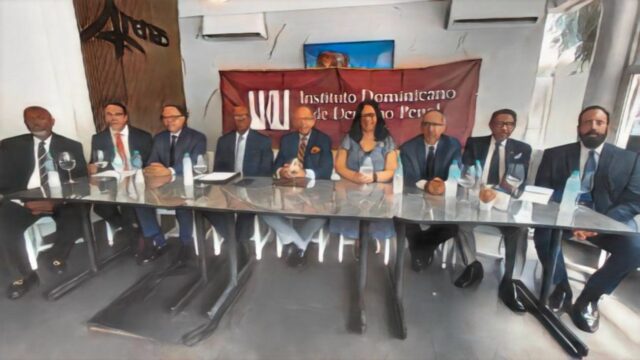 Juristas exigen convocatoria del CNM para evaluar a once jueces de la Suprema Corte