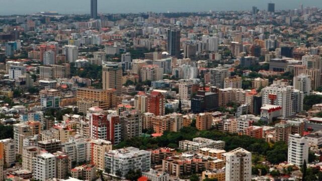 Ciudadanos perciben crisis nacional pese a estabilidad en sus hogares.