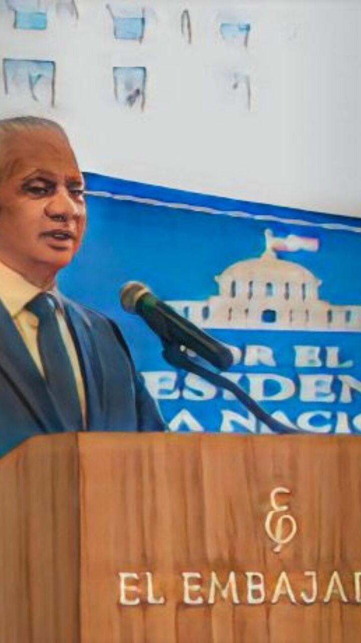 Ricardo de los Santos defiende acuerdo con EE. UU. y anuncia ofensiva legal contra drogas sintéticas