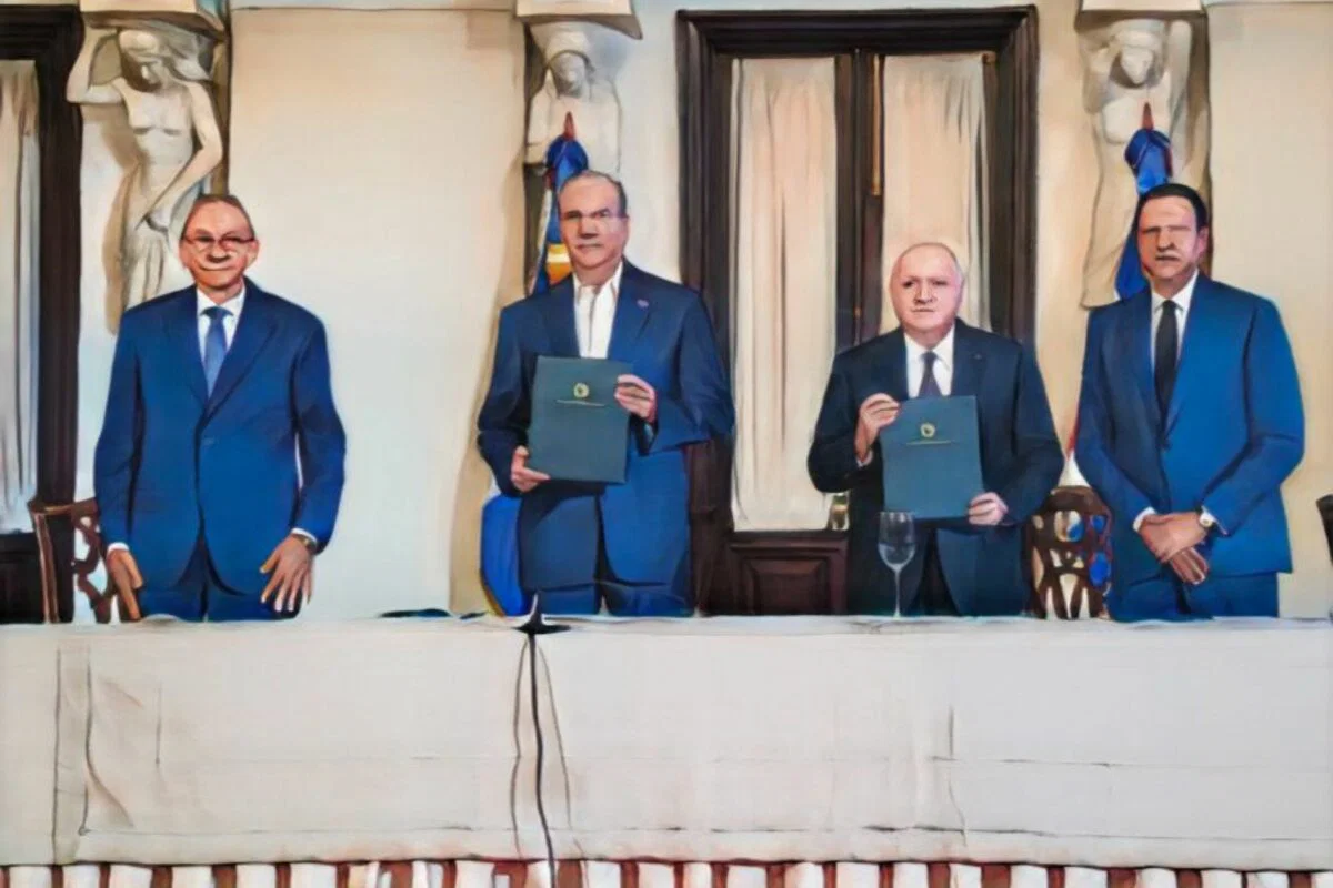 Poder Ejecutivo y FINJUS firman alianza estratégica para modernizar el ordenamiento jurídico y blindar la institucionalidad