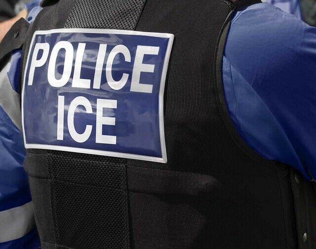Nueva York prohíbe a ICE operar en escuelas e iglesias sin orden judicial y veta el uso de máscaras a sus agentes