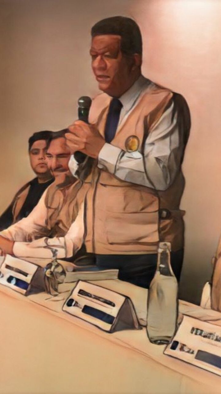 Leonel Fernández elogia el civismo en Colombia y llama al diálogo político de cara a la segunda vuelta