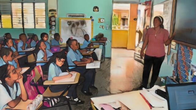 Más de 23,000 educadores asisten a la primera semana de la Evaluación de Desempeño Docente con un 98 % de asistencia