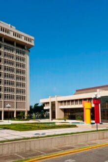 Economía dominicana se acelera: El PIB crece un 4.7% en mayo impulsado por la construcción y el turismo