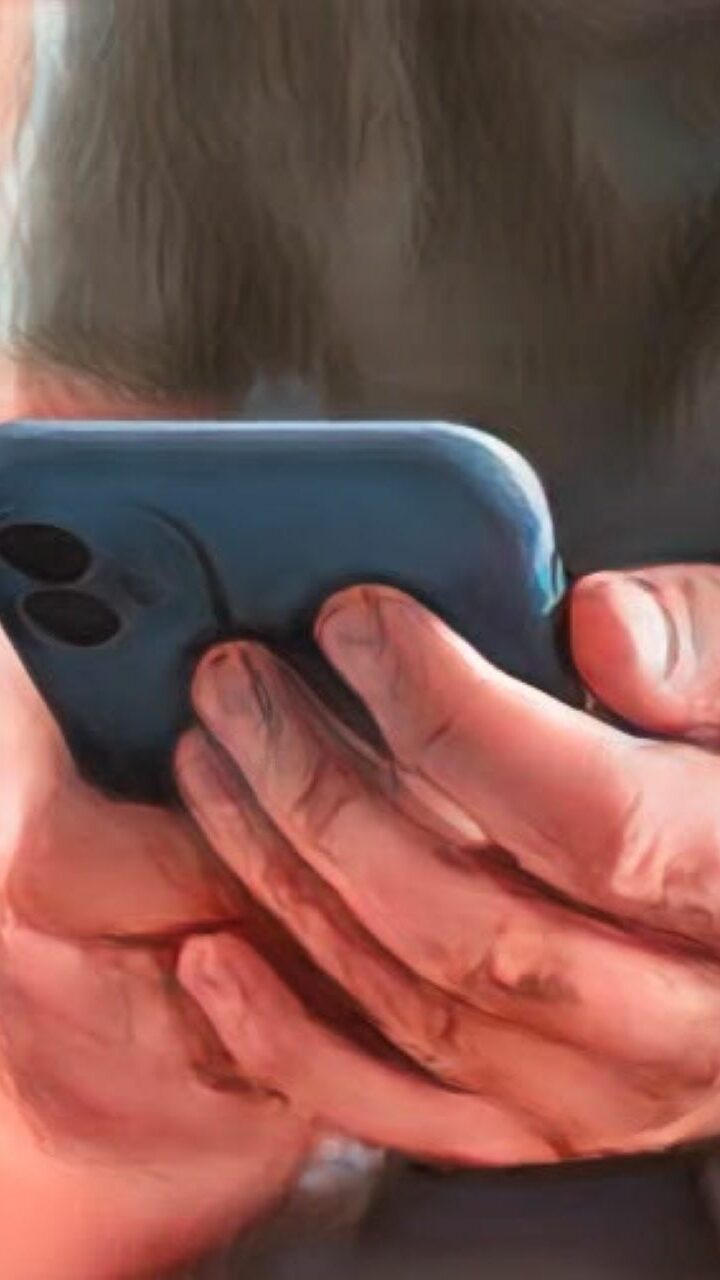 El peligro está en la pantalla: 98 % de los casos de trata y explotación infantil inician mediante captación digital