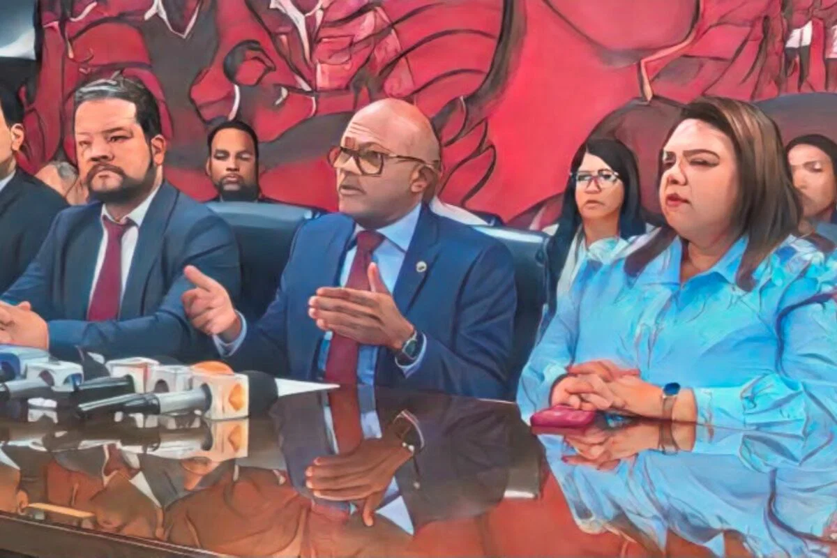 Colegio Médico Dominicano insiste en modificar artículos del nuevo Código Penal y se reúne con legisladores