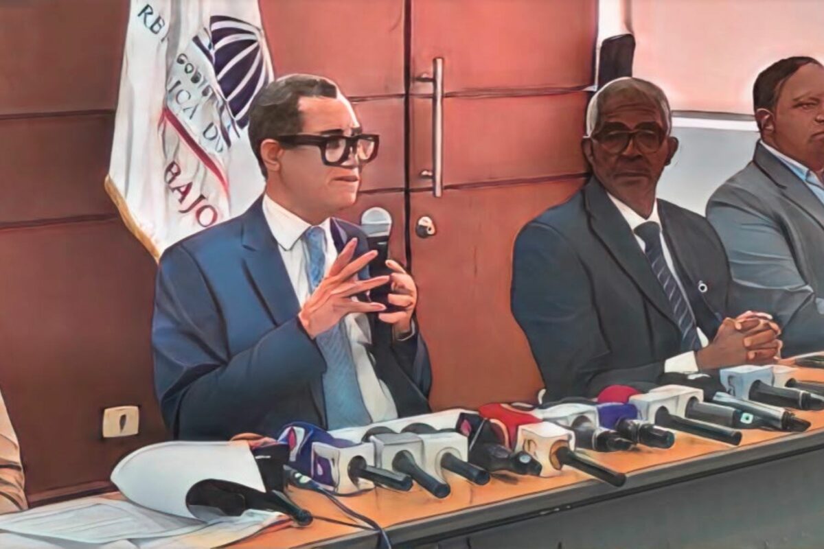 Ministerio de Trabajo impulsará políticas de empleo formal para personas mayores de 45 años
