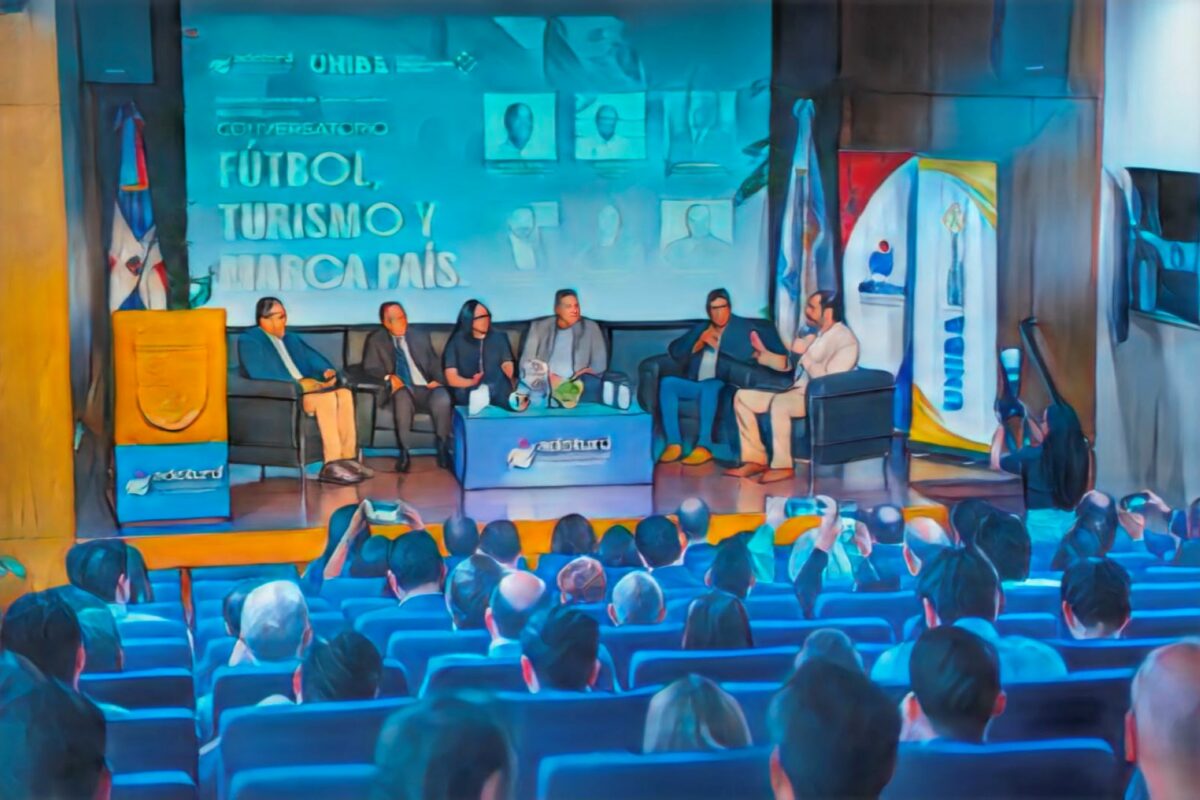El fútbol entra en la conversación del desarrollo: líderes nacionales destacan su potencial para transformar el turismo y fortalecer la Marca País El fútbol entra en la conversación del desarrollo: líderes nacionales destacan su potencial para transformar el turismo y fortalecer la Marca País
