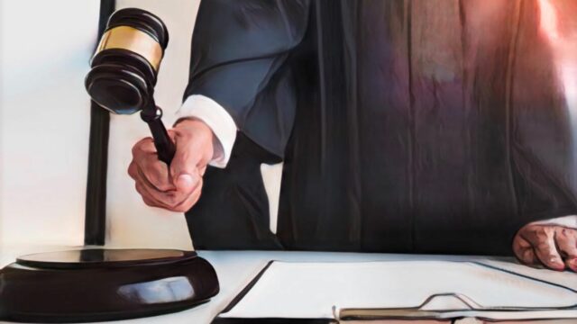 Tribunal de Santiago condena a 20 años de prisión a una madre por tortura y abuso contra sus hijos menores