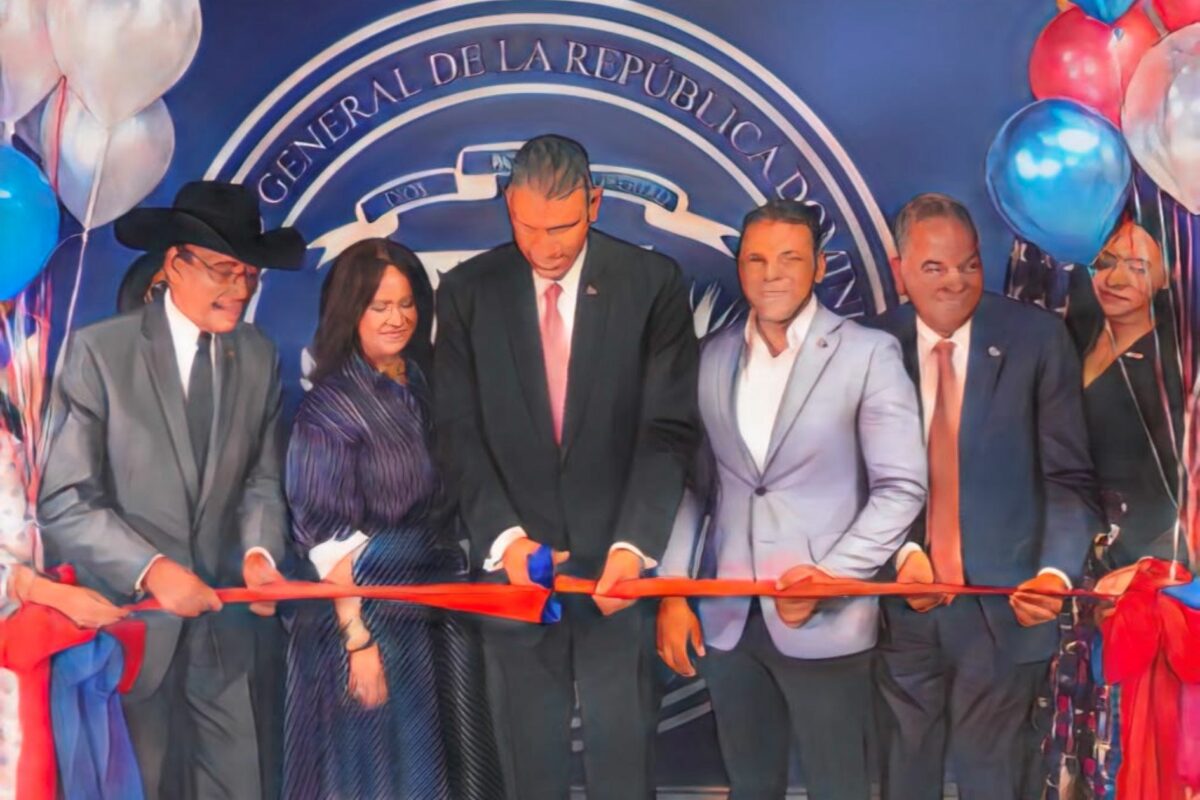 El Bronx estrena la primera oficina consular oficial de República Dominicana autorizada por EE. UU