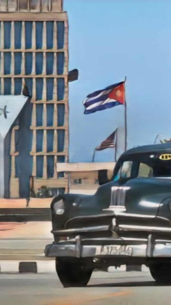 El Ejército de EE.UU. evalúa refuerzos para una eventual acción militar en torno a Cuba, según reportes de CBS