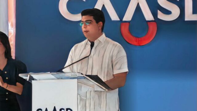 Fellito Suberví pide a la ciudadanía evitar el desperdicio de agua y reafirma compromiso de la CAASD con la reparación de averías